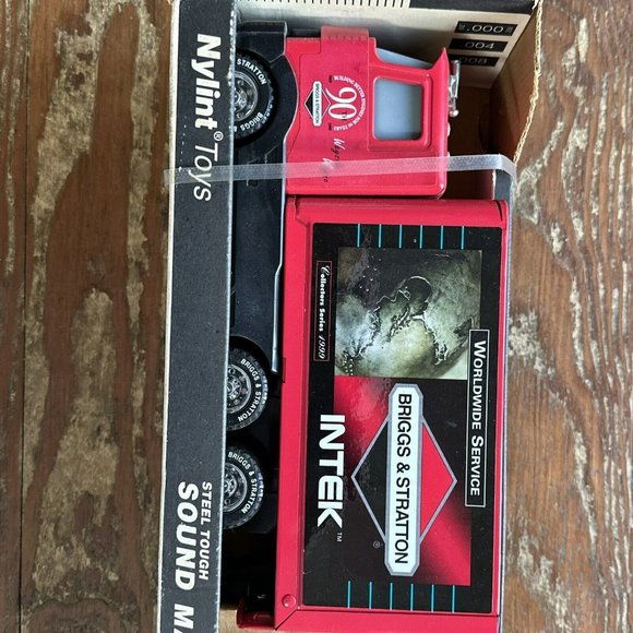 Vintage Nylint 90th Briggs & Stratton Collectors Series 1999  Pressed Steel  NIB - Picture 1 of 4